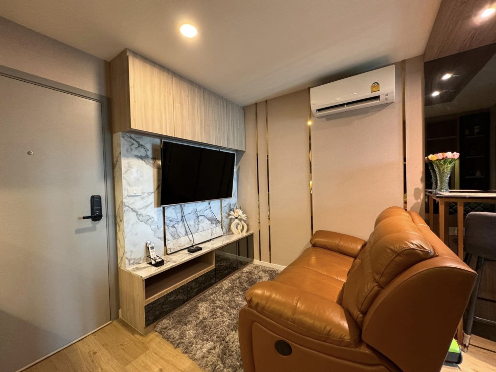Condo for sale: Attitude bu condominium, decorated room, ready to move in, built in very well, complete in one place, buy quickly.