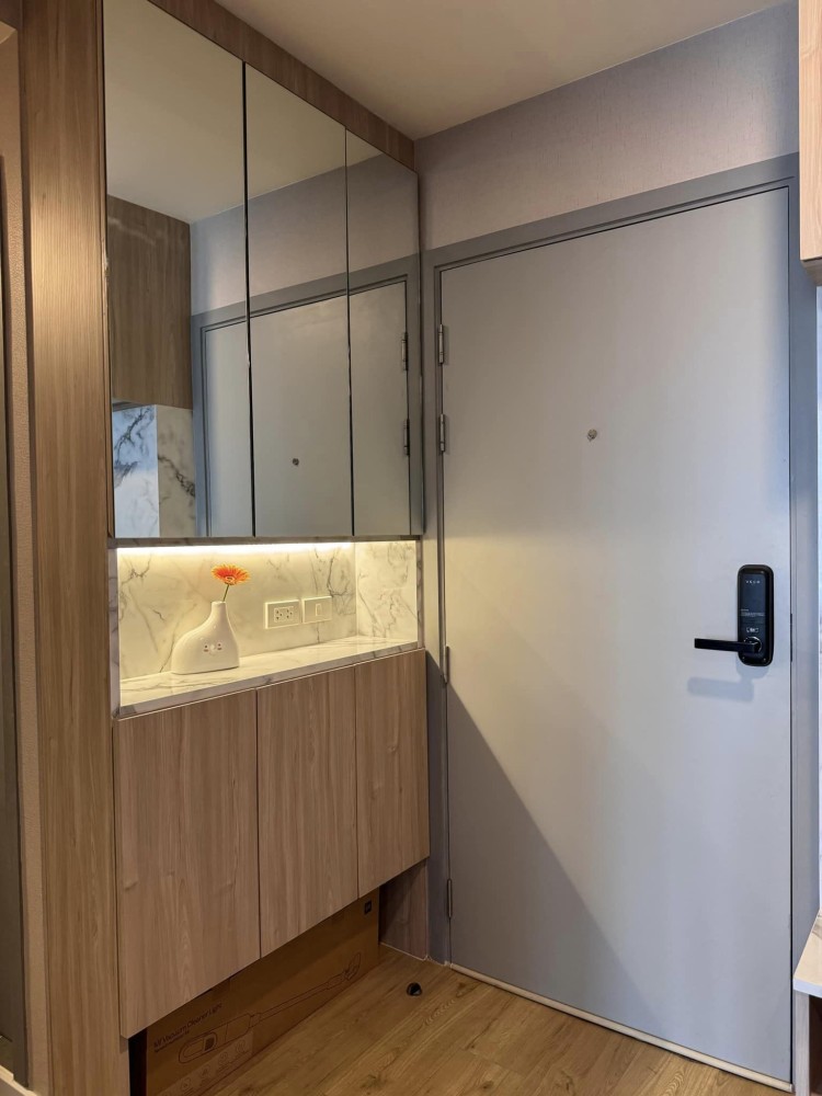 Condo for sale: Attitude bu condominium, decorated room, ready to move in, built in very well, complete in one place, buy quickly.