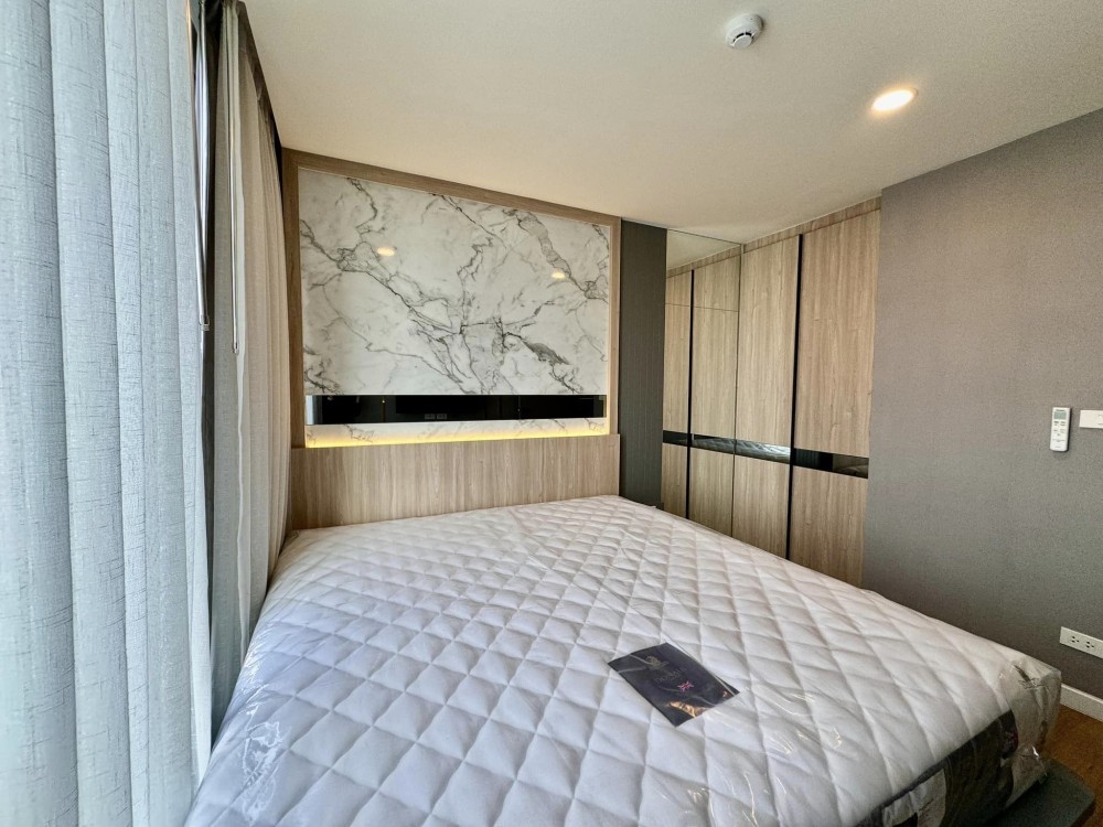Condo for sale: Attitude bu condominium, decorated room, ready to move in, built in very well, complete in one place, buy quickly.