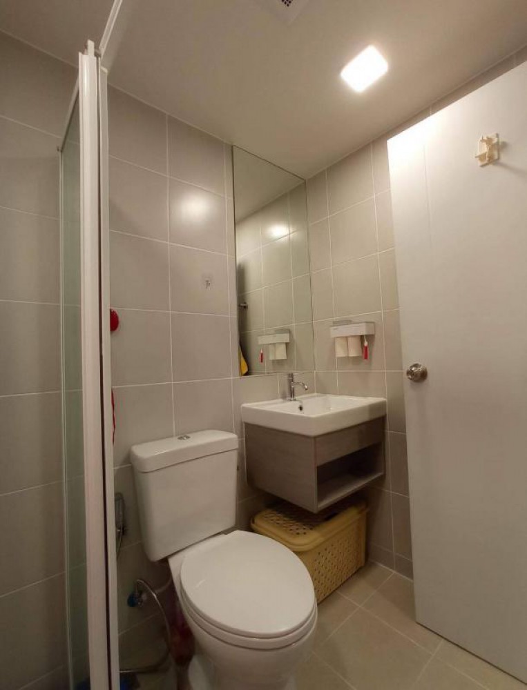 ให้เช่า Atmoz แจ้งวัฒนะ ห้องสวยมาก เฟอร์ใหม่กริ๊บ วิวสวนร่มรื่นสุดๆ อย่าปล่อยให้ห้องหลุดมือเด็ดขาด