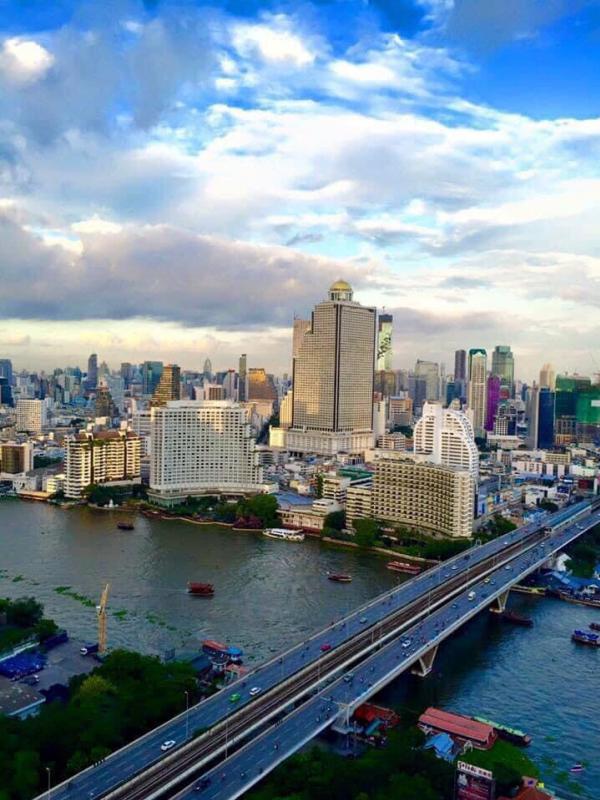 คอนโด บ้านสาทร เจ้าพระยา ให้เช่าด่วนๆ ห้องหัวมุม ชั้น 31 มองเห็นแม่น้ำเจ้าพระยาเป็นวงกว้าง จองด่วน