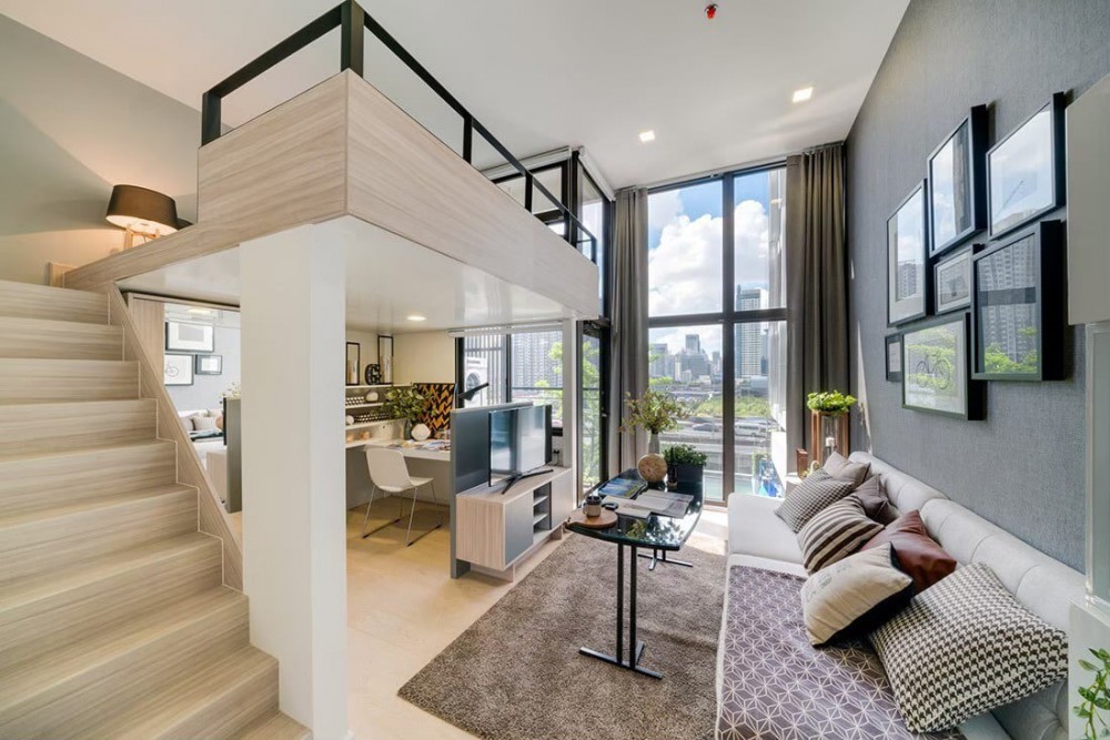 มาเเล้ว ห้องเเรร์ ที่เดียวในไทย ห้องแบบ Duplex เพดานสูง 360 ซม. ขาย คอนโด ชีวาทัย เรสซิเดนซ์ อโศก