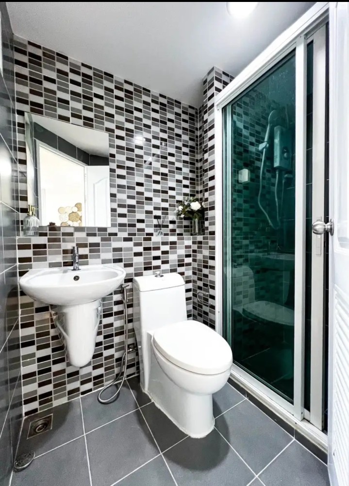 ให้เช่า ดีคอนโด รัตนาธิเบศร์ ชั้น 4 ห้องตกแต่งสวย น่าอยู่สุดๆ เฟอร์ครบ ราคาเบาๆ จองด่วน