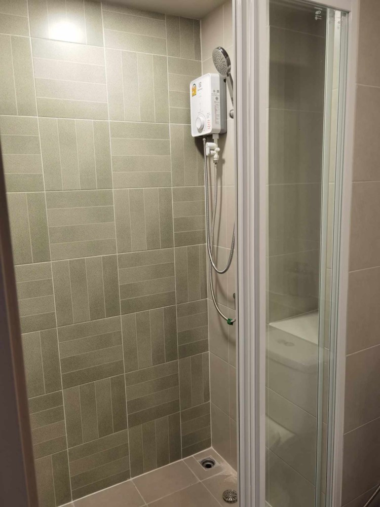 ให้เช่า ดีคอนโด พนา ห้องมุม วิวสระ ตกแต่งอย่างดี น่าอยู่มากๆ สิ่งอำนวยความสะดวกครบ รีบจองเลย