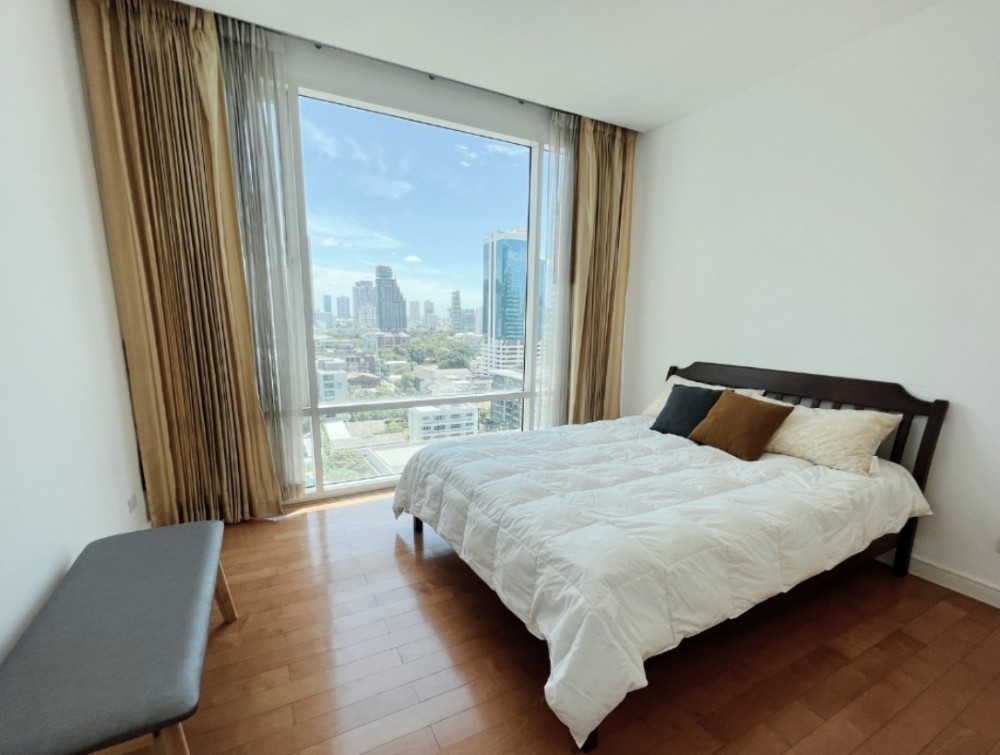 For sale Fullerton Sukhumvit ห้องกว้างขวาง พื้นที่ใช้สอยเยอะ บอกเลยว่าคุ้มค่าคุ้มราคาแน่นอน รีบซื้อ