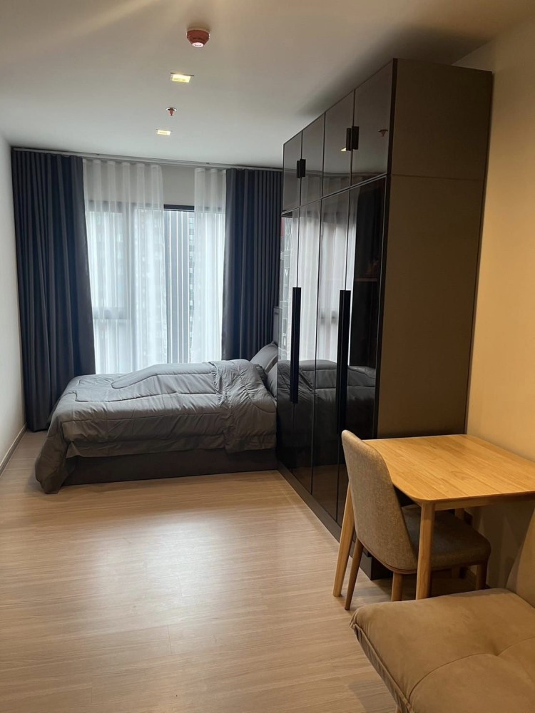 For rent condo Life Asoke Hype, studio room, 34th floor, has a high view, comes at a great price. Tell me that you need to reserve. images