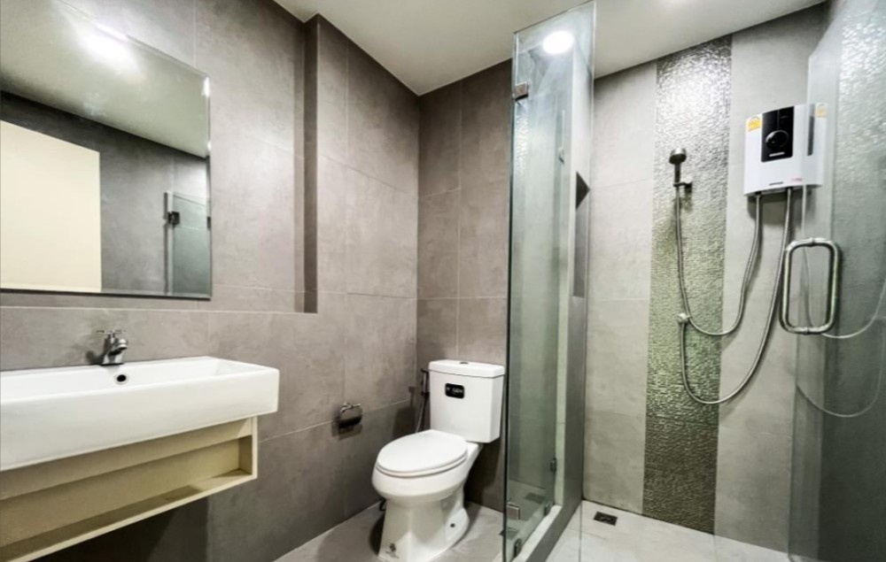 ให้เช่า แฮปปี้ คอนโด ดอนเมือง เดอะ เทอมินอล ตำแหน่งไกลลิฟท์ เงียบสงบ ส่วนตัวสุดๆ ราคาคุ้ม จองเลย