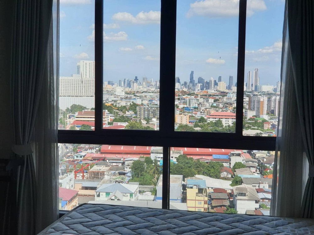 For rent  Ideo Mobi Charan Interchange ห้องติดวอลเปเปอร์อย่างดี ราคาไม่แรง คุณต้องรีบย้าย