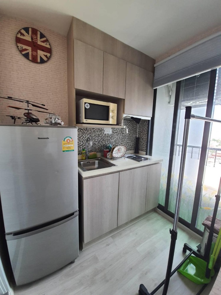 For rent  Ideo Mobi Charan Interchange ห้องติดวอลเปเปอร์อย่างดี ราคาไม่แรง คุณต้องรีบย้าย