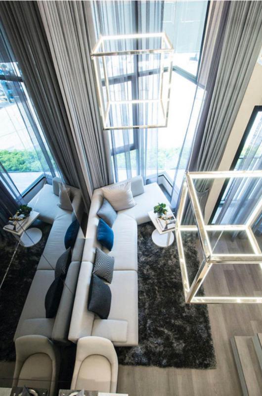 ขายด่วน ขายดาวน์ขาดทุน KnightsBridge Space Ratchayothin ห้องแบบ Extra Bay Window วิวสวยเต็มตา รีบเลย