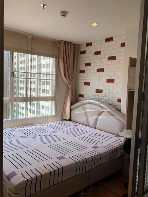 Lumpini Park Petchkasem 98 for rent, 1 bedroom, 26 sq.m., fully furnished. North balcony overlooking the pool Message me quickly.