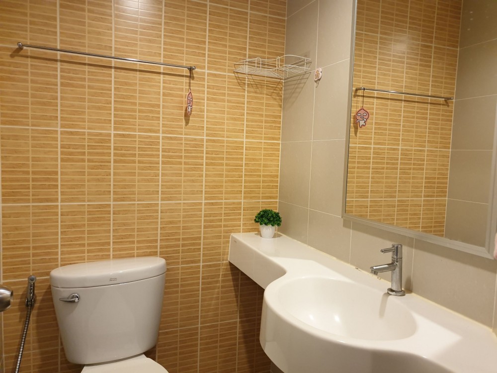 ขายด่วน คอนโด ลุมพินี วิลล์ ประชาชื่น-พงษ์เพชร 2 ตึก A ชั้นสูง วิวเมืองสวยๆ สนใจจองเลย ด่วนๆ