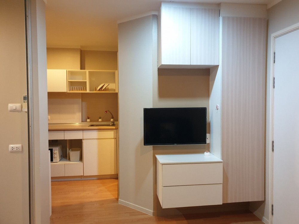 ขายด่วน คอนโด ลุมพินี วิลล์ ประชาชื่น-พงษ์เพชร 2 ตึก A ชั้นสูง วิวเมืองสวยๆ สนใจจองเลย ด่วนๆ