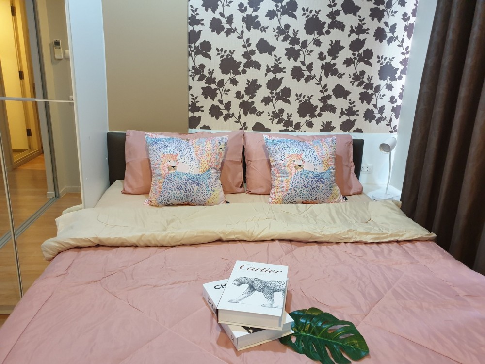 ขายด่วน คอนโด ลุมพินี วิลล์ ประชาชื่น-พงษ์เพชร 2 ตึก A ชั้นสูง วิวเมืองสวยๆ สนใจจองเลย ด่วนๆ