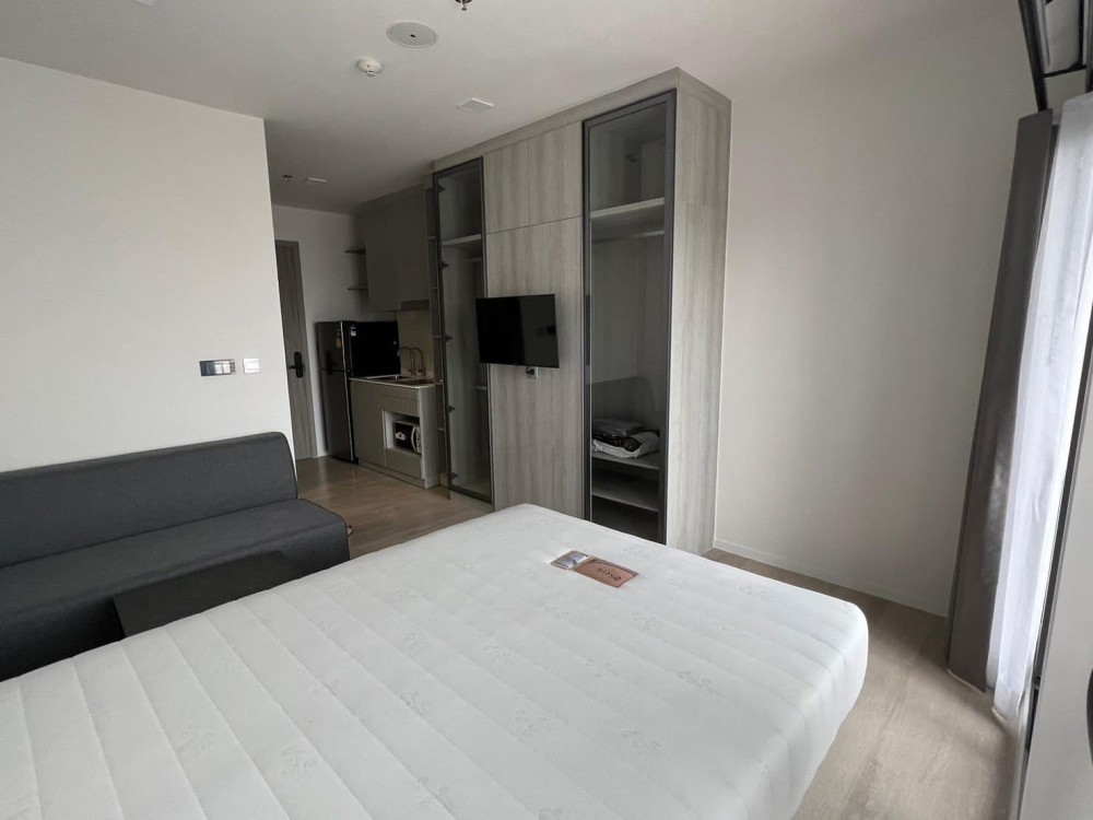 ให้เช่า   โมดิซ ลอนซ์ รังสิต ชั้นสูง วิวดี ห้องให่กริ๊บ แต่งครบพร้อมเข้าอยู่ รีบจองเลย ห้ามพลาดจ้า