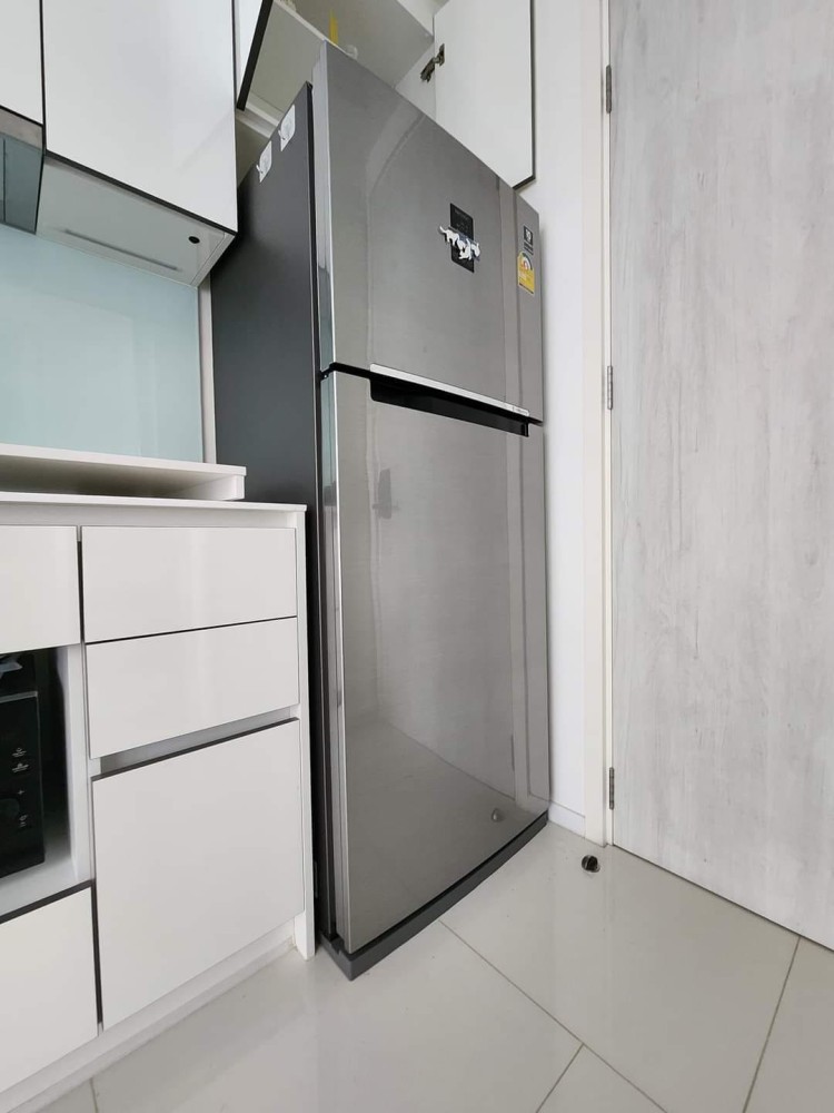 ให้เช่า แมสซารีน รัชโยธิน ห้องน่าอยู่ ชั้น 10 วิวตึกช้าง เฟอร์นิเจอร์ครบครัน จองก่อนอยู่ก่อนจ้า