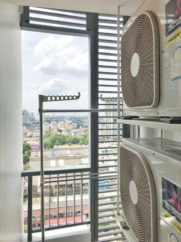 ด่วนๆ คอนโด ให้เช่า Metrosky prachacheun ห้องDuplex ห้องสวยหรู วิวสระว่ายน้ำ อย่ารอช้ารีบจองเลย