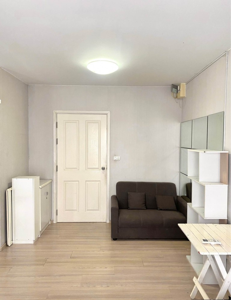 ปล่อยเช่า พลัมคอนโดลาดพร้าว 101 ห้องสตูดิโอ ชั้น 2 ไม่สูง ราคาอย่างคุ้ม คุณต้องรีบมาจองก่อนพลาด