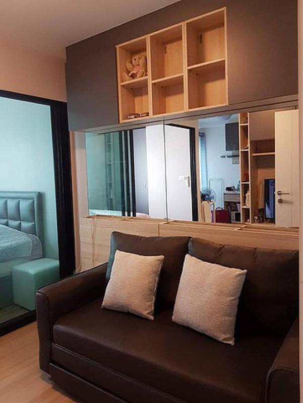 ห้องตกแต่งสวยพร้อมเข้าอยู่ เฟอร์นิเจอร์บิ้วอินใหม่เอี่ยมทั้งห้อง ให้เช่า พลัมคอนโด แจ้งวัฒนะ สเตชั่น