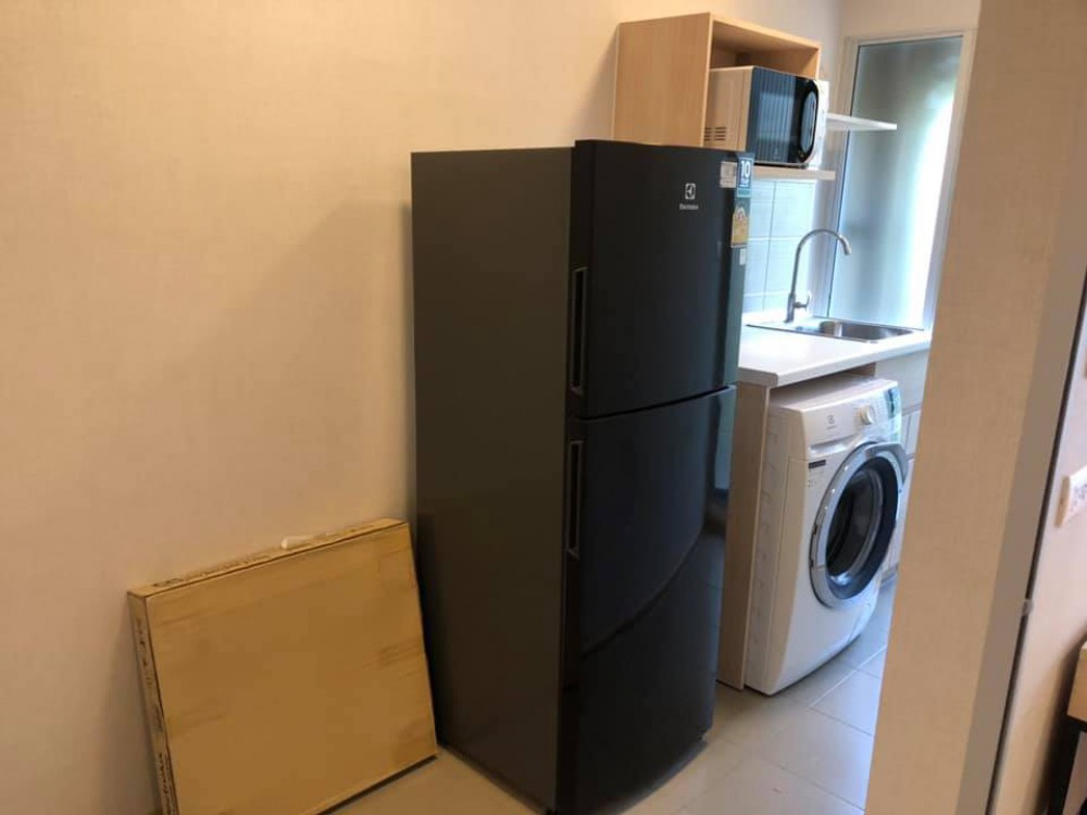 ็Hot Price ให้เช่า พลัมคอนโด รังสิต อไลฟ์ เฟส 2 ห้องตกแต่งอย่างดี แถมราคาจับต้องได้สุดๆ ห้ามพลาดน้า