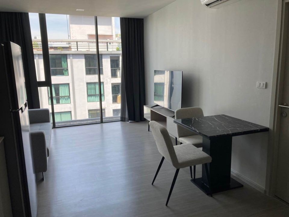 ให้เช่า Quintara Treehaus Sukhumvit 42 ห้องมุมได้ความเป็นส่วนตัว สะดวกครบจบที่เดียว จองเลยจ้า