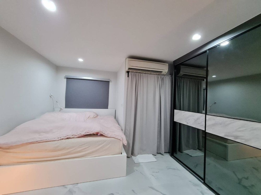 ให้เช่า  รีเจ้นท์ โฮม 15 แจ้งวัฒนะ 2 ห้องนอน ตึก A ชั้น 8 ห้องน่าอยู่ แต่งครบ พร้อมเข้าอยู่ จองเลย
