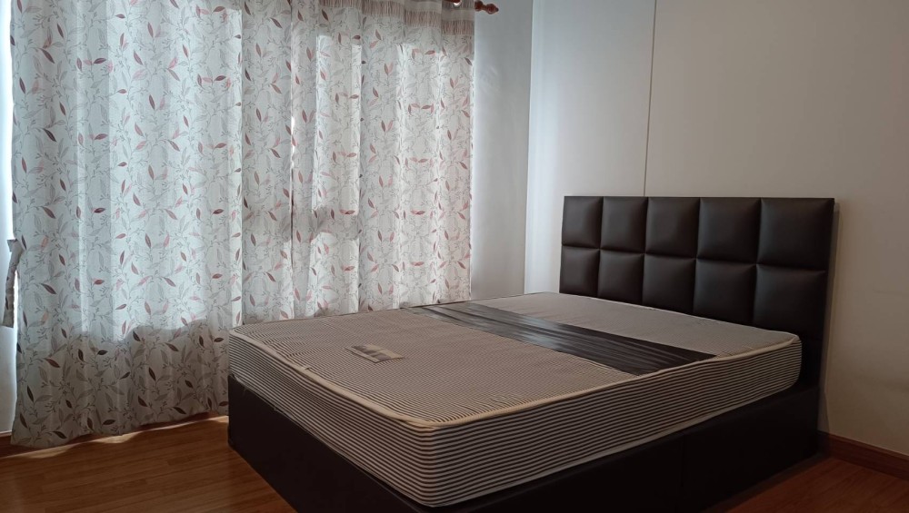 ให้เช่า Regent Home 25 ติวานนท์ ห้องกั้นแยกเป็นสัดส่วน เฟอร์นิเจอร์ครบ หิ้วกระเป๋าเข้าอยู่ได้เลย