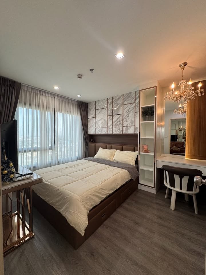 ให้เช่า ริชพาร์ค ทริปเปิ้ล สเตชั่น ห้องมุม ชั้นสูง 1 Bedroom บิวท์อินพรีเมี่ยม วิวสวยมาก ห้ามพลาด