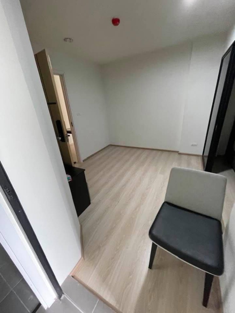 ให้เช่า คอนโด ไรซ์ พระราม 9 ห้องสวยตกแต่งครบ สิ่งอำนวยความสะดวกครบ สนใจรีบจองเลยจ้า ด่วนๆ