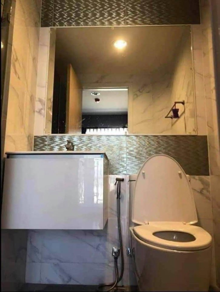 ให้เช่า คอนโด ไรซ์ พระราม 9 ห้องสวยตกแต่งครบ สิ่งอำนวยความสะดวกครบ สนใจรีบจองเลยจ้า ด่วนๆ