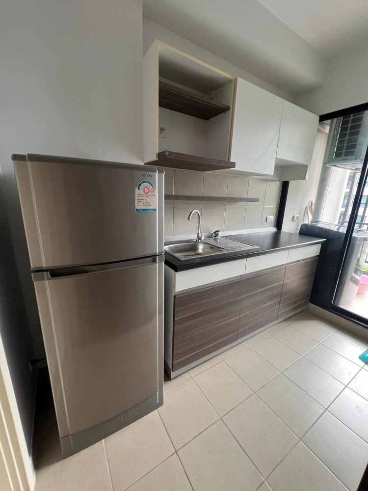 For rent Supalai Cute Phahon Yothin 34, studio room, fully furnished, pool view, not stuffy, comfortable, book now.