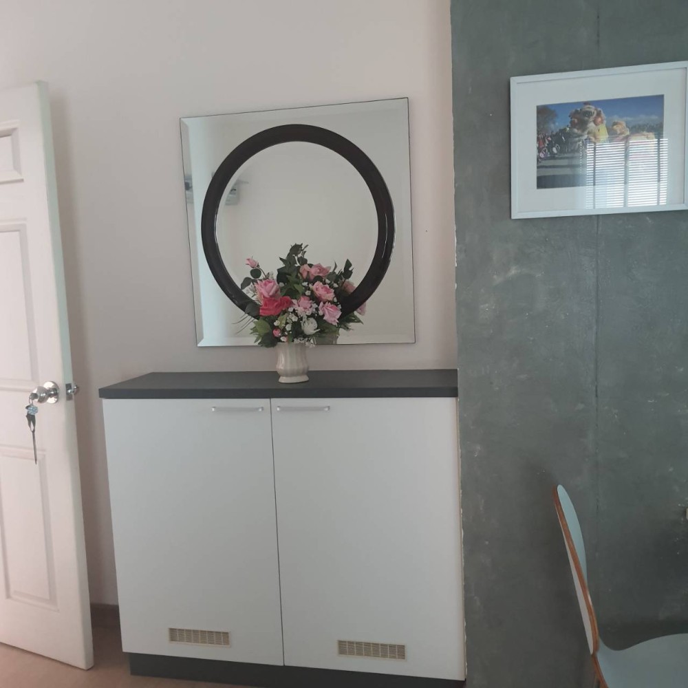 ให้เช่า คอนโด สราญวิลล์ @ แฮปปี้แลนด์ ห้องน่าอยู่ ขนาดกว้างกำลังดี เฟอร์ครบ ชั้น 5 ห้ามพลาดเลยจ้า