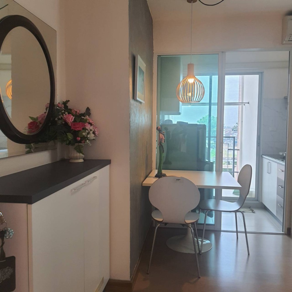 ให้เช่า คอนโด สราญวิลล์ @ แฮปปี้แลนด์ ห้องน่าอยู่ ขนาดกว้างกำลังดี เฟอร์ครบ ชั้น 5 ห้ามพลาดเลยจ้า