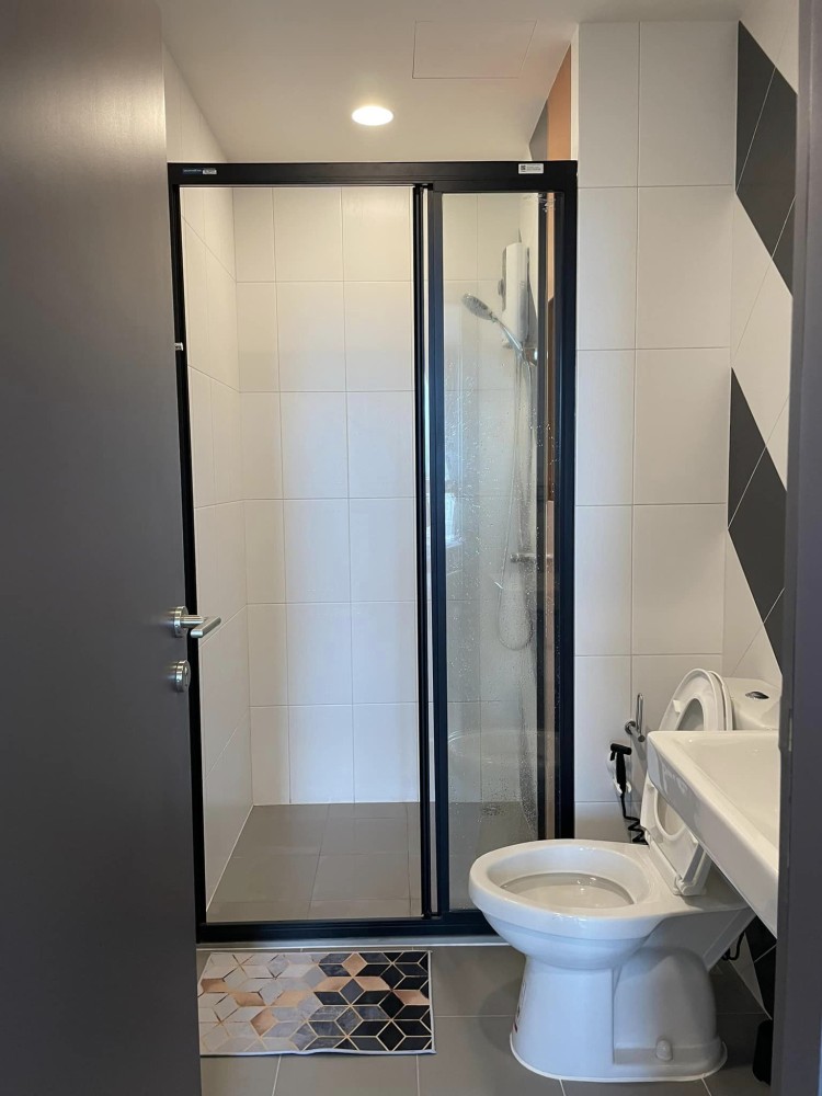 ขาย ให้เช่า เดอะ เบส สะพานใหม่ ตึก A ชั้น 10 ห้องกว้าง แต่งครบ พร้อมเข้าอยู่ได้ทันที รีบจองเลย ด่วนๆ