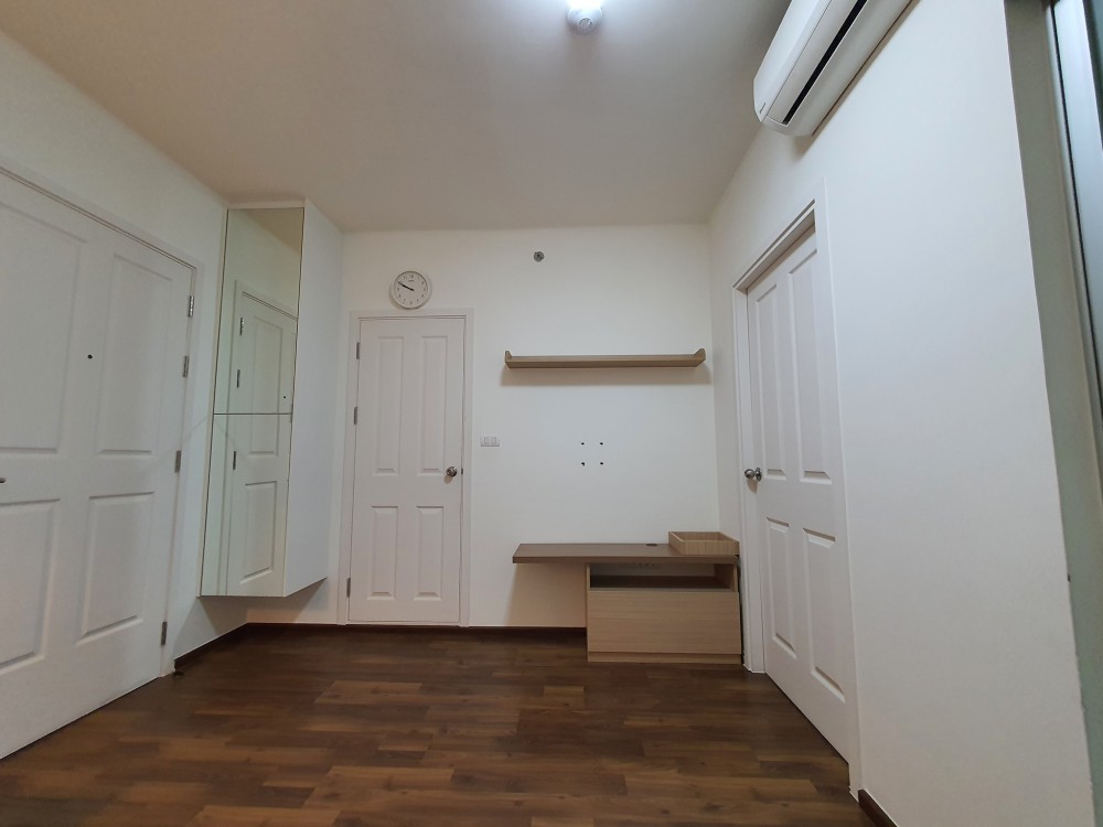 For rent, U Delight Ratchavipha, fully furnished, pool view, ready to move in. Don't miss it.