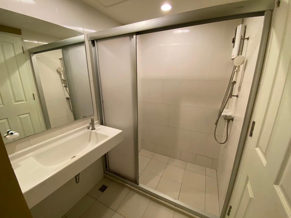 ให้เช่า คอนโดยูดีไลท์ รัตนาธิเบศร์  เฟอร์ครบ พร้อมเครื่องใช้ไฟฟ้า ลากกระเป่าเข้ามาได้เลยจ้า ห้ามพลาด