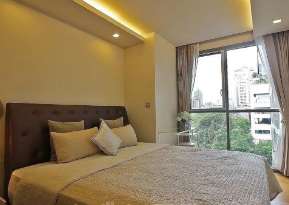 ขาย / เช่า Condo Via Botani Sukhumvit 47 ชั้น 5 ตกแต่งสวย พร้อมอยู่ จองด่วน!!