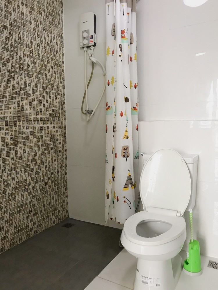 ให้เช่า Zoom Condo Place ชั้น 5 ห้องมุม เป็นส่วนตัวมาก ห้อง STUDIO ตกแต่งครบ พร้อมอยู่ จองเลย