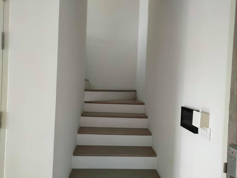 ให้เช่า คอนโด เซล รัตนาธิเบศร์ ห้อง Duplex  เพดานสูงโปร่ง โล่งสบาย ราคาไม่แรง จบที่เดียว อย่าพลาด
