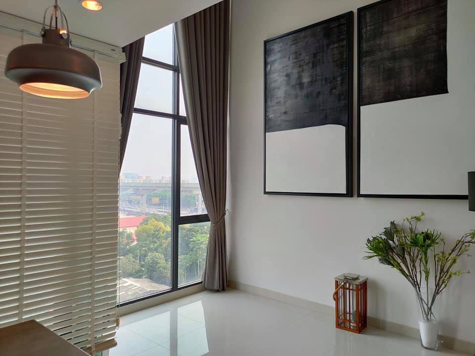 ให้เช่า คอนโด เซล รัตนาธิเบศร์ ห้อง Duplex  เพดานสูงโปร่ง โล่งสบาย ราคาไม่แรง จบที่เดียว อย่าพลาด