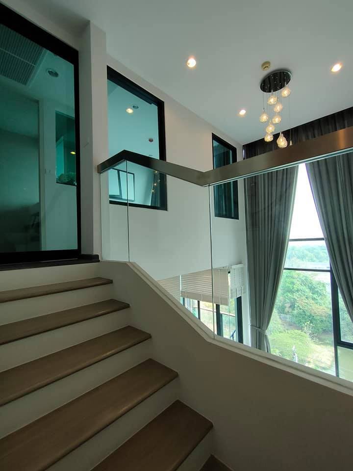 ให้เช่า คอนโด เซล รัตนาธิเบศร์ ห้อง Duplex  เพดานสูงโปร่ง โล่งสบาย ราคาไม่แรง จบที่เดียว อย่าพลาด
