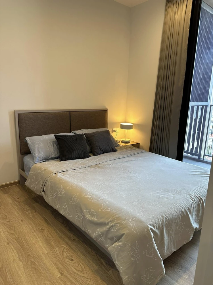 Condo for sale: Oka House Sukhumvit 36, 14th floor, spacious room, decorated in a warm style, with a city view. Don't miss it.
