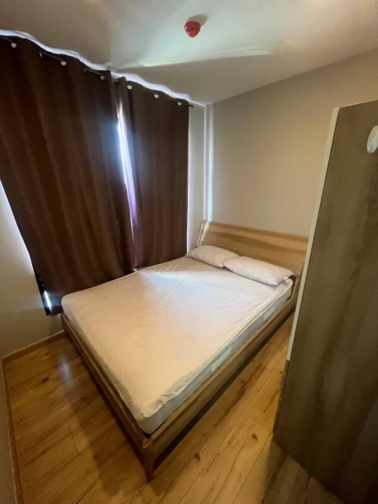 Selling Brix Condominium, 16th floor, size 25 sq m. New room. You can reserve it as the owner immediately.