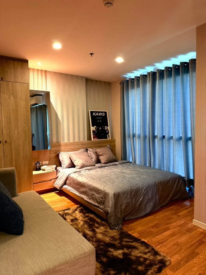 For sale: Lumpini Park Borommaratchachonnani-Sirinthon, 2nd floor, comes with complete furniture and electrical appliances. Reserve now, urgently.