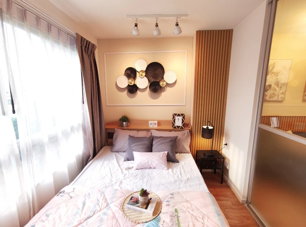 For sale: Lumpini Ville Sukhumvit 76-Bearing, good location, divided into separate rooms, beautifully decorated, ready to move in with bags.