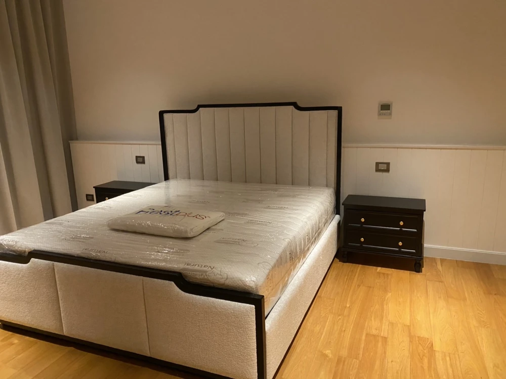 For sale: Sindhorn Residence, high floor, empty room, very large size, city view, very beautiful, hurry up and reserve it.