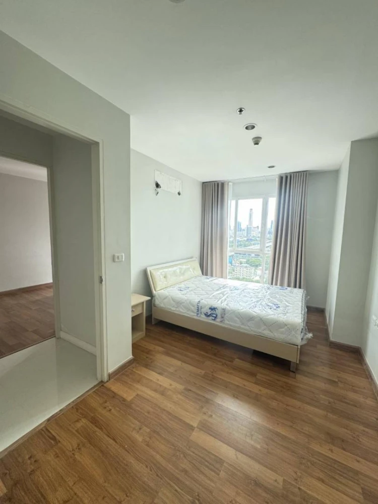 For sale, for rent, The Mark Ratchada - Airport Link, 19th floor, corner room, good view on both sides, very beautiful room condition, I must say that
