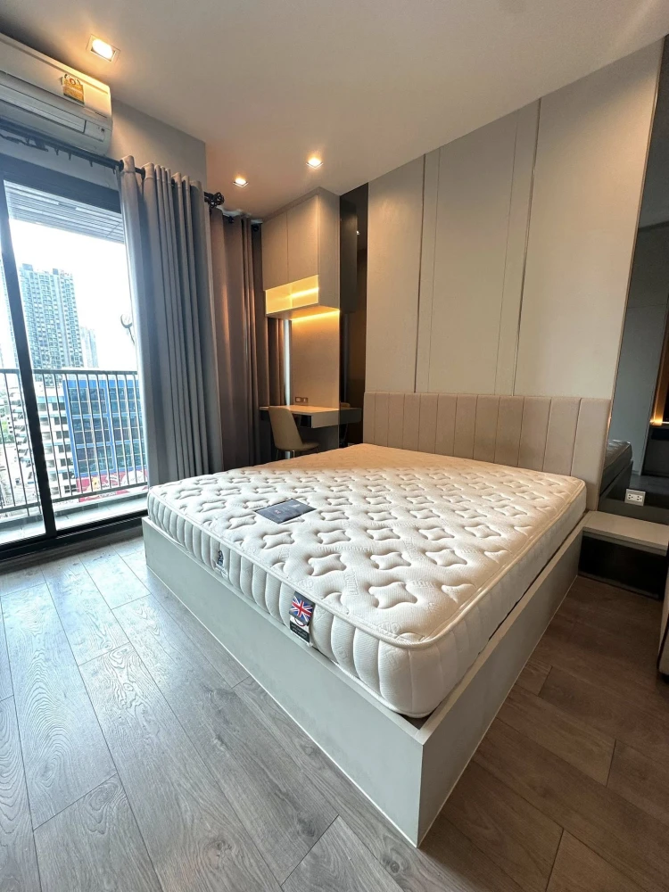 Sell Whizdom Avenue Ratchada - Ladprao, city view, north balcony Built-in furniture, ready to move in. Book now.