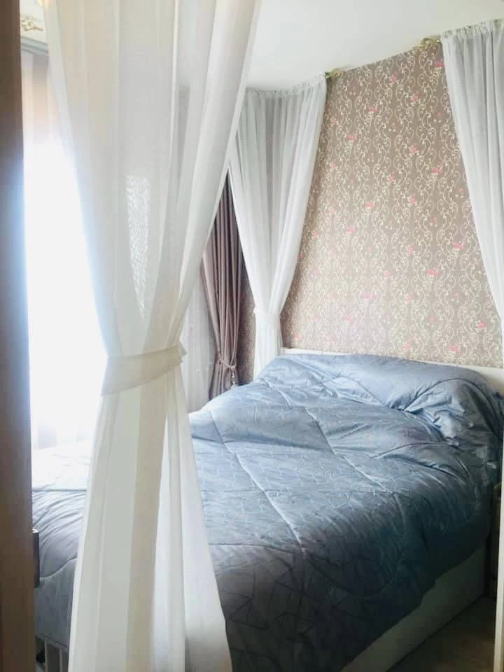 For sale: Aspire Ratchada-Wong Sawang, beautiful city view from high angle, 21st floor, wallpapered throughout the room, hurry and reserve now!