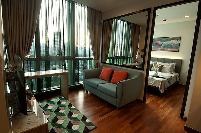 Condo for rent or sale, Wish Signature, Midtown Siam, outstanding beautiful view Complete with the most popular equipment like this, don't miss it.